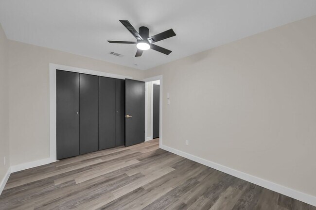Building Photo - 3526 Indian Forest Dr