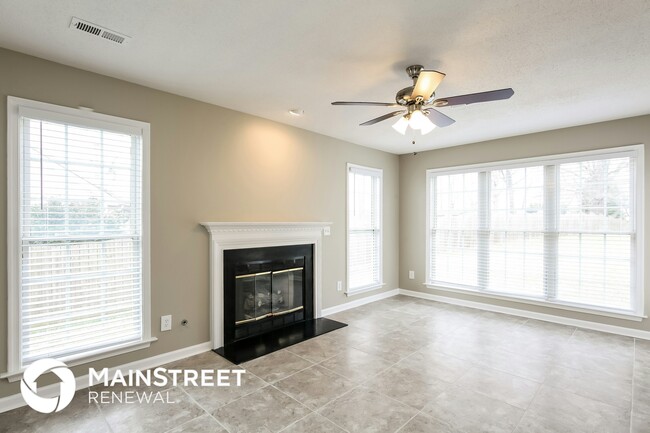 Building Photo - 4101 Auburn Hills Dr