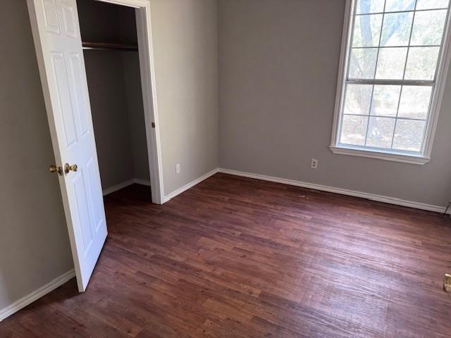 Building Photo - 834 Graham St