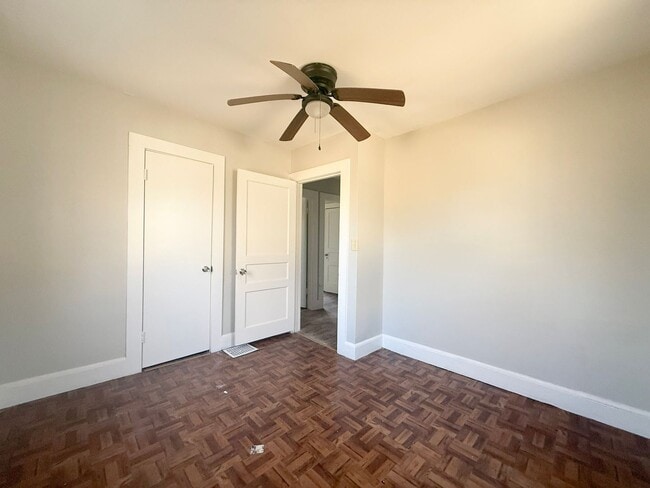 Building Photo - $200 off Move in Special | 3-Bedroom Home with Carport and Spacious Rooms Near Tennessee Tech & D...