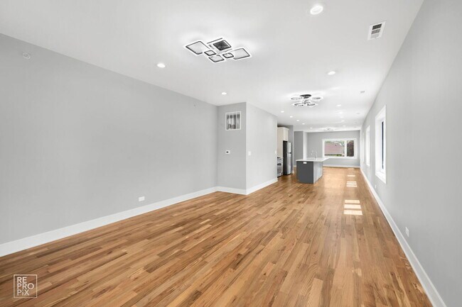 Building Photo - 8734 Kimball Ave