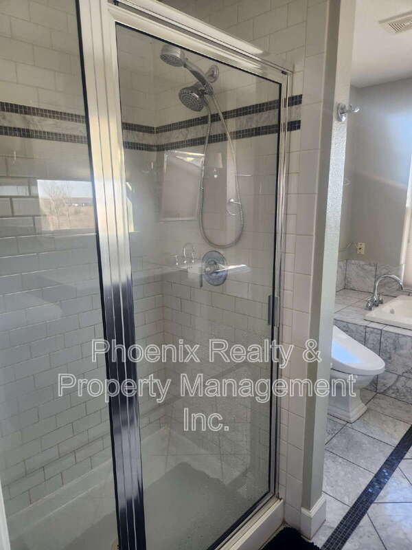 Building Photo - 454 N Finch Ave