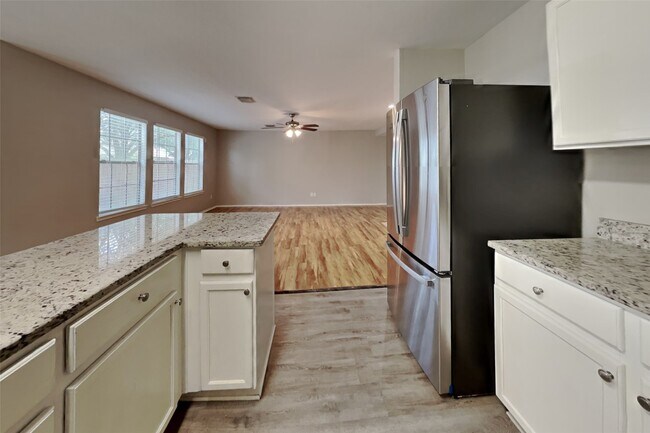 Building Photo - 21210 Bridgemeadows Ln