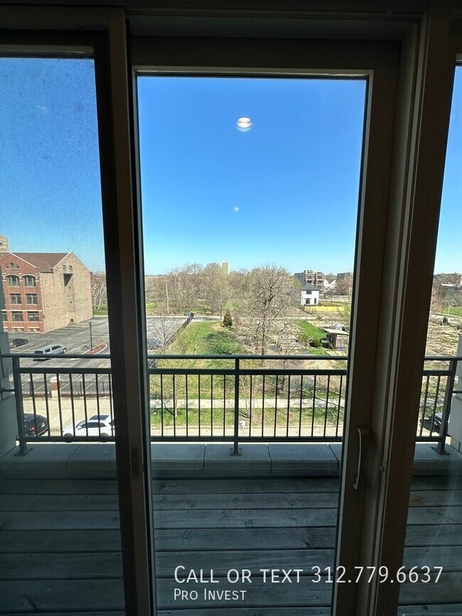 Building Photo - New construction 8 unit building. Come see...