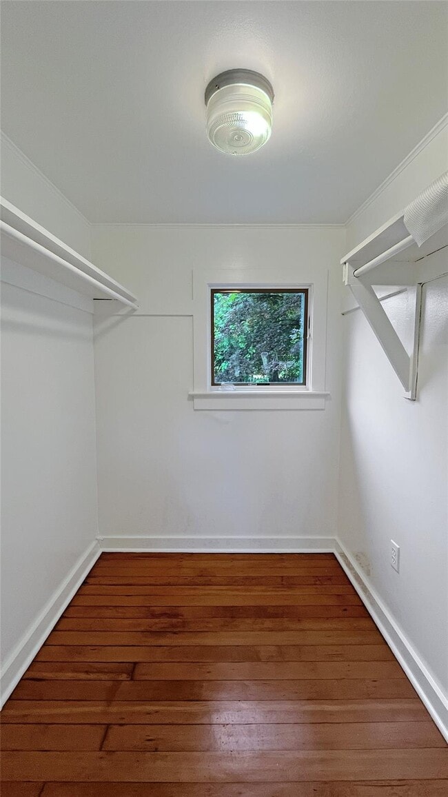 Building Photo - 1704 NY-9D