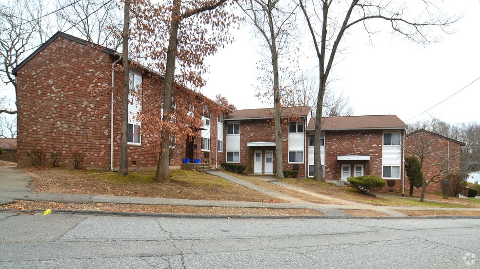 Primary Photo - Norwich Apartments