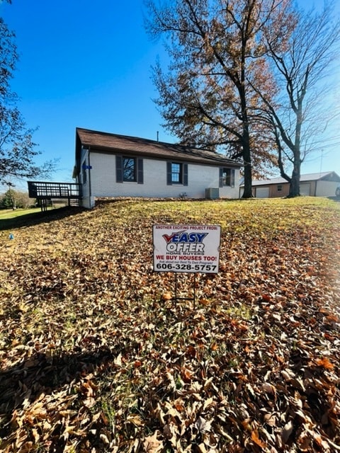 Building Photo - 49 Fowler Ln