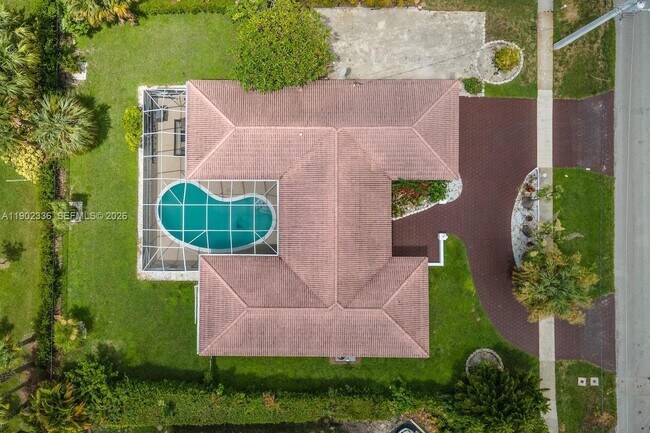 Building Photo - 1500 NW 45th St