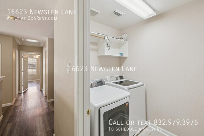 Building Photo - 16623 Newglen Ln