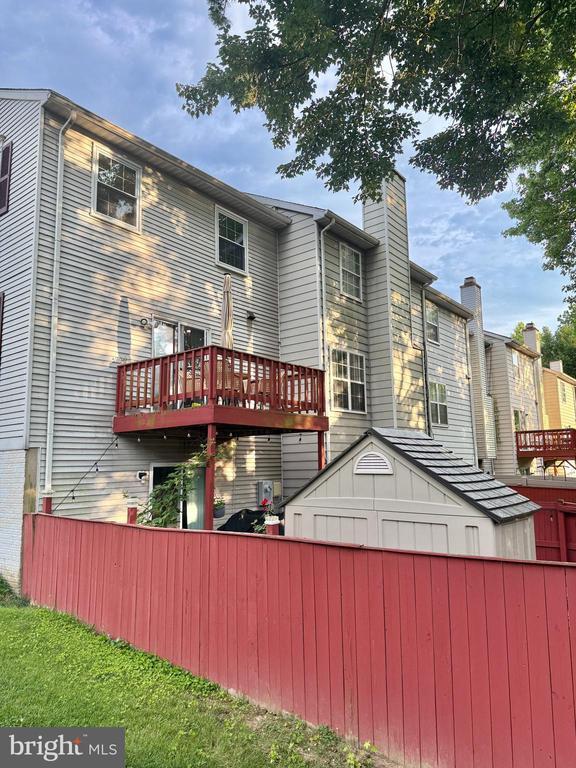 Building Photo - 5500 Woodlawn Manor Ct