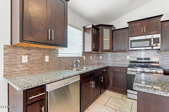 Building Photo - 12235 Joaquin Roman Ln