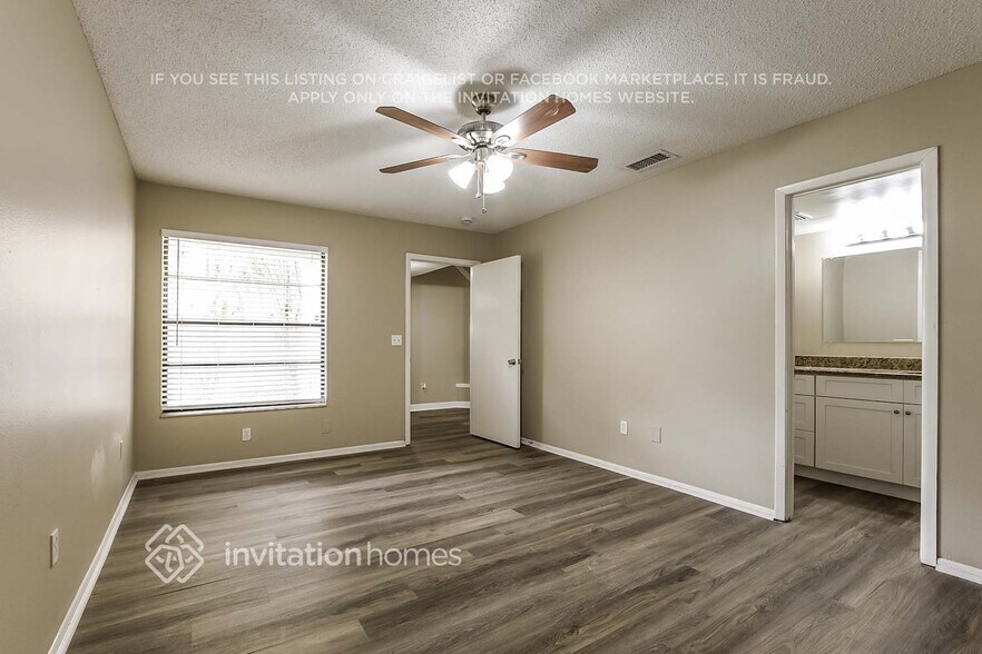 Building Photo - 403 Cidermill Pl
