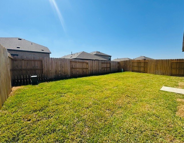 Building Photo - 28723 Bottom Grass Trl