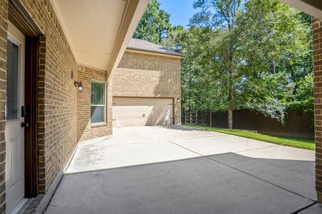 Building Photo - 11306 Longmire Creek Ct