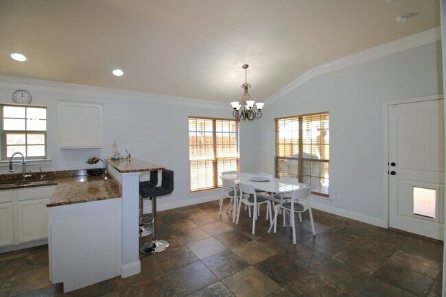 Building Photo - 1009 Griffith Ct
