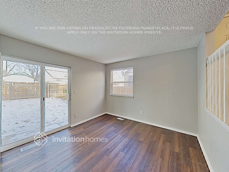 Building Photo - 12181 Newport Dr