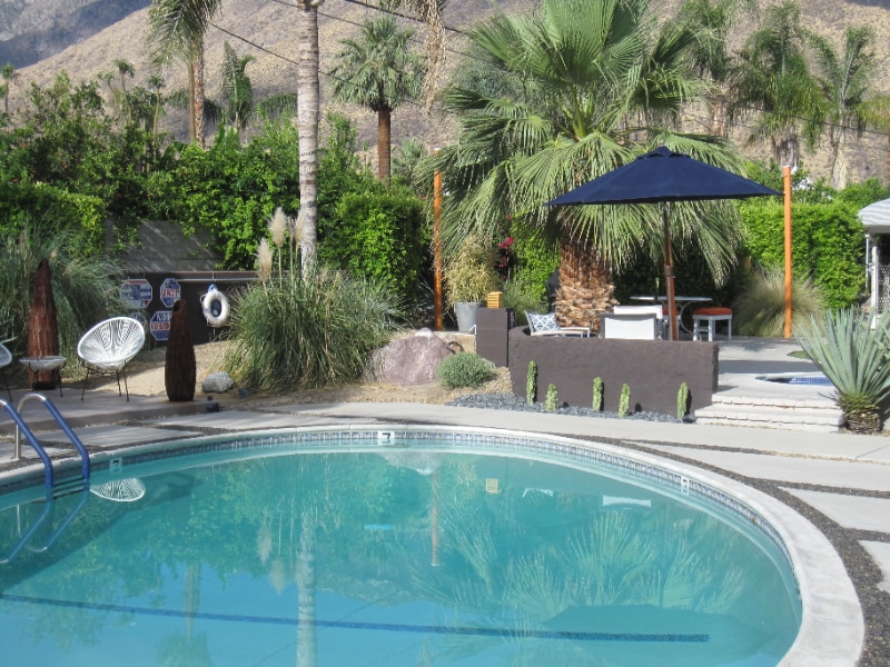 Building Photo - 777 E San Lorenzo Rd