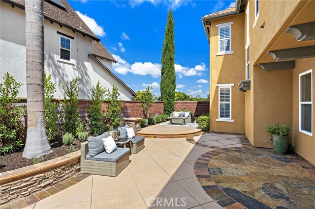 Building Photo - 63 Tuberose St