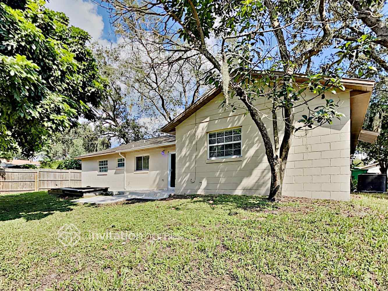 Building Photo - 2506 Newbolt Dr