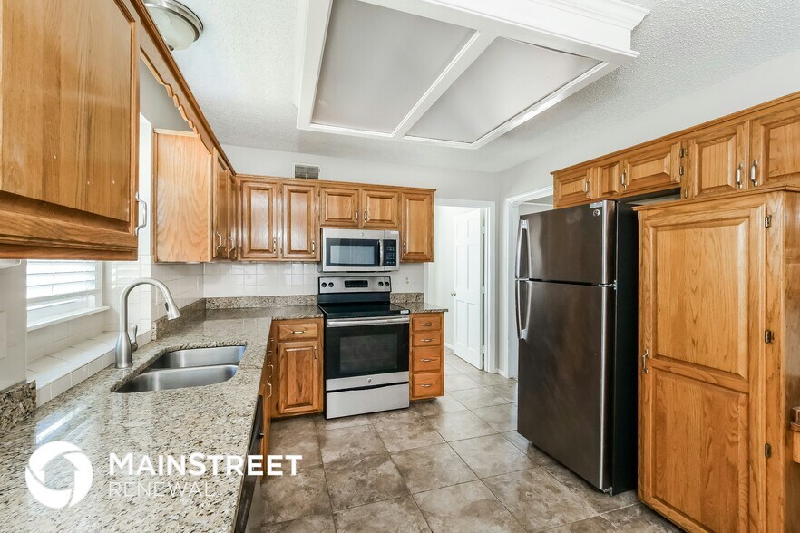 Building Photo - 602 SW Montana Ridge Dr