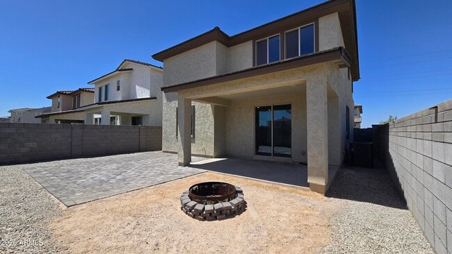 Building Photo - 3349 S 179th Dr