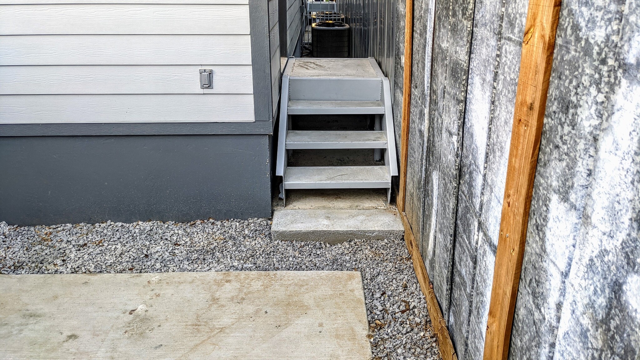 Building Photo - 919 Hendricks Ave