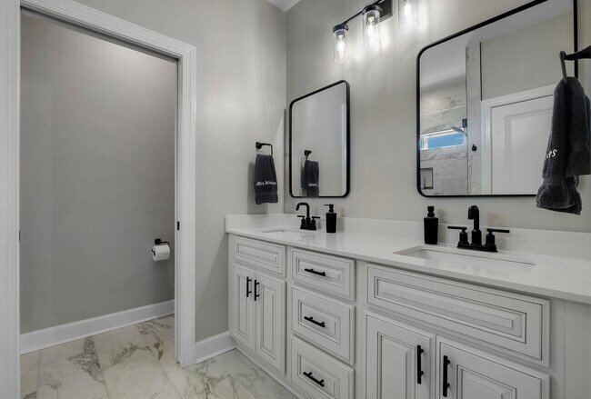 Building Photo - 11 Towles Rd