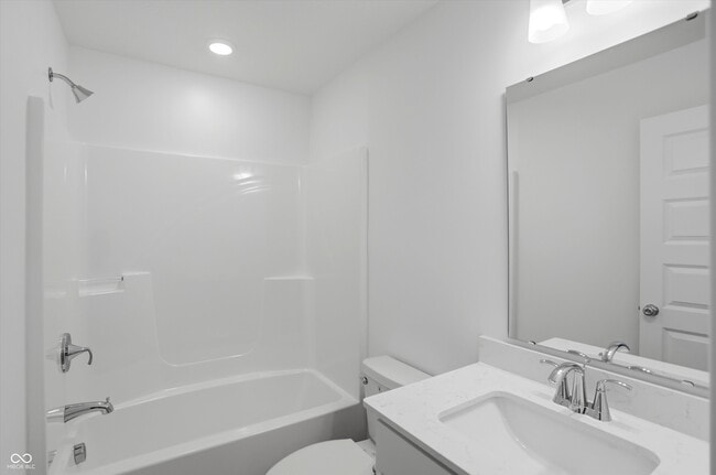 Building Photo - 4902 Gilet Dr