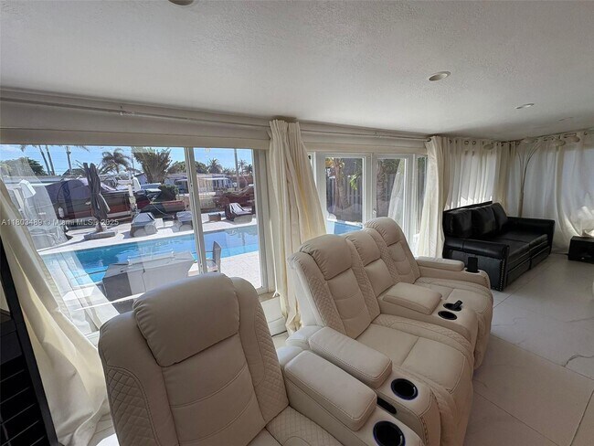 Building Photo - 963 Nautilus Isle