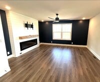 Building Photo - 64 W High St