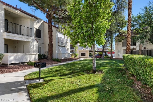 Building Photo - 4860 Nara Vista Way