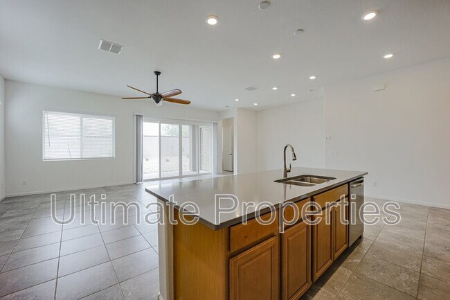 Building Photo - 25172 N 106th Dr