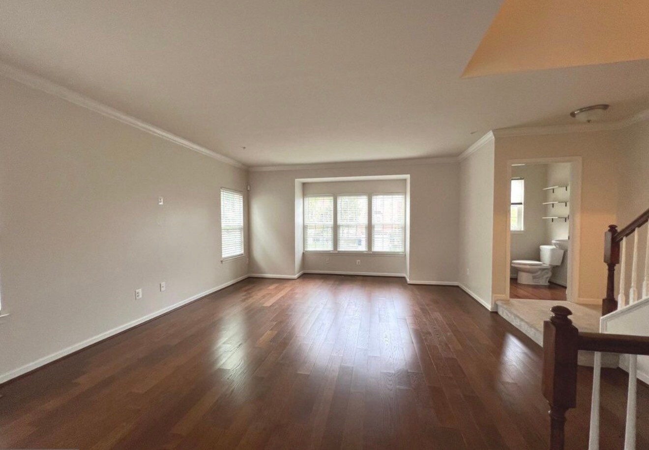 Building Photo - 3223 Careysbrook Ct