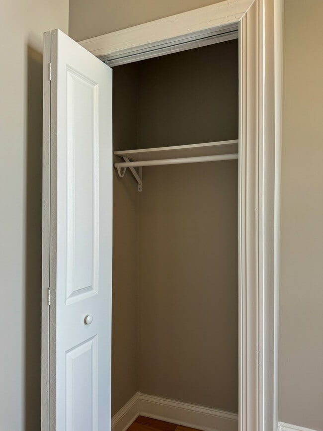 Building Photo - 1838 Capitol Ave NE