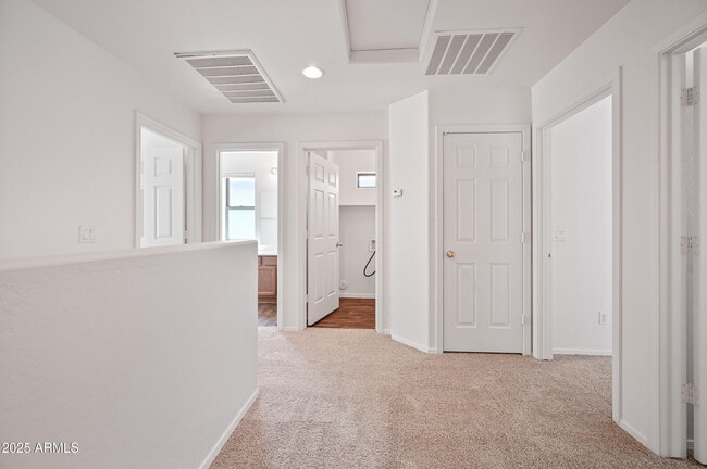 Building Photo - 2513 E Flintlock Pl