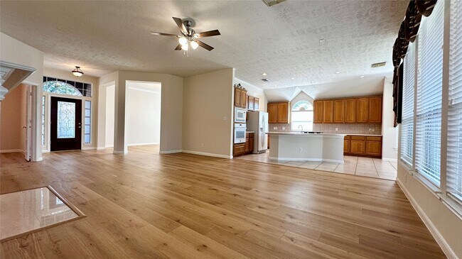 Building Photo - 12015 Concho Bay Ct