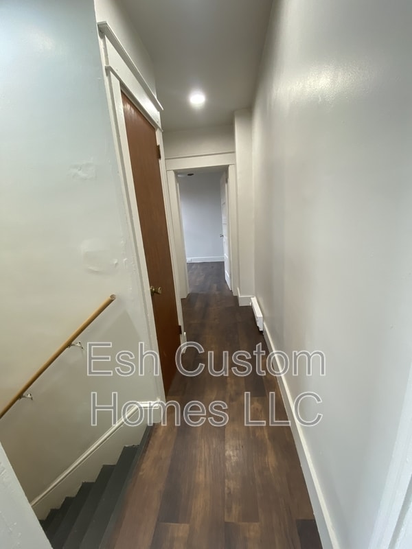 Building Photo - 508 S Prince St