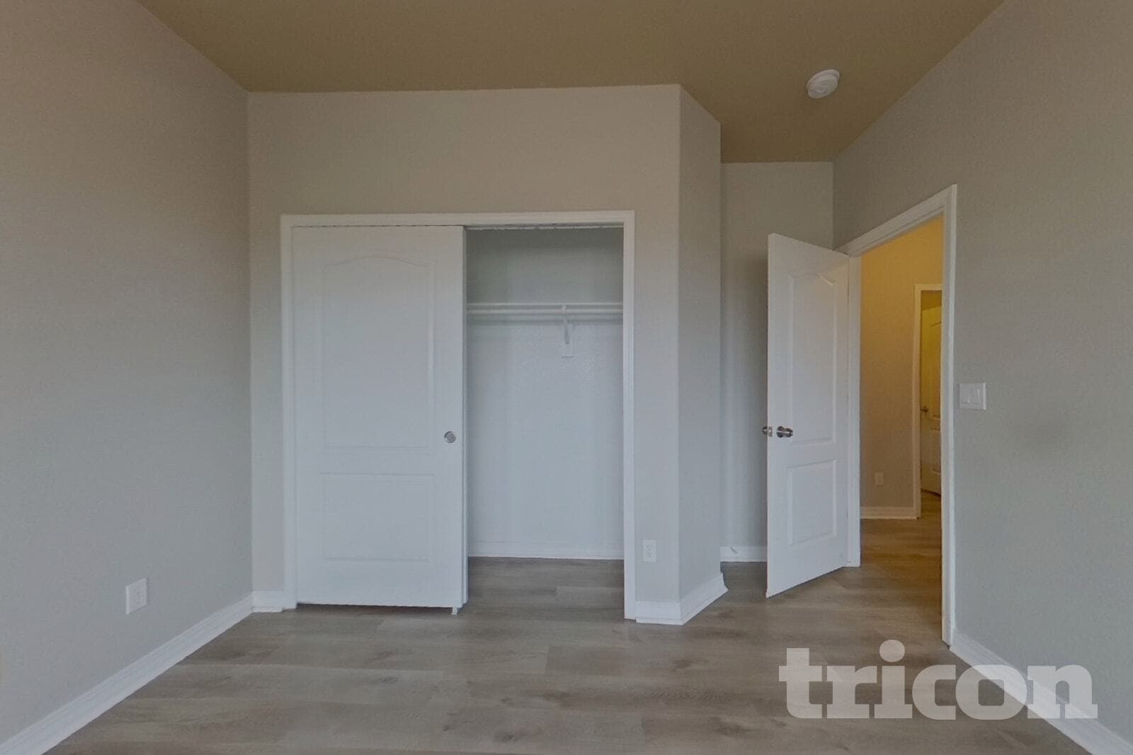 Building Photo - 10857 Greenbelt Dr