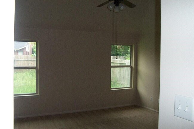 Building Photo - 3714 Rainterra Dr