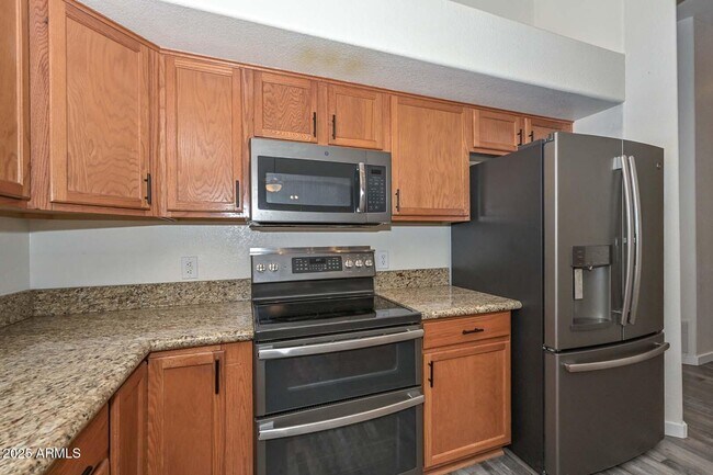 Building Photo - 7869 W Kristal Way