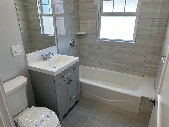 Building Photo - 35 Trapelo Rd