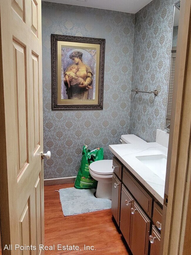 Building Photo - 2 br, 2.5 bath House - 4740 ARIZONA STREET #3