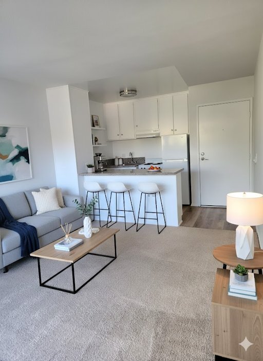 Building Photo - 8726 Independence Ave