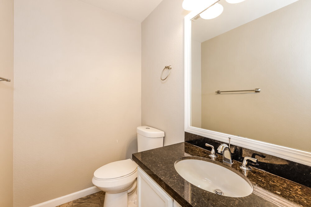 Building Photo - 9327 Pyrope Ct