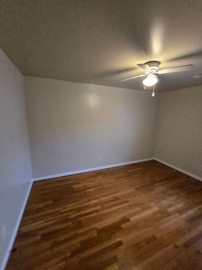 Building Photo - 3 BR House in S. Chesterfield - Available Now!