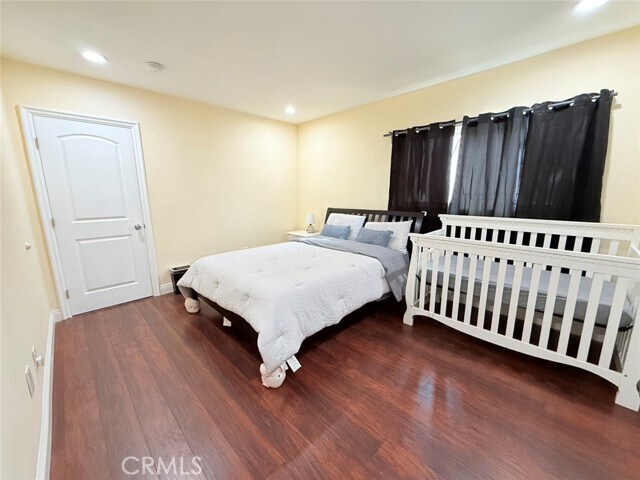 Building Photo - 4148 Lynd Ave