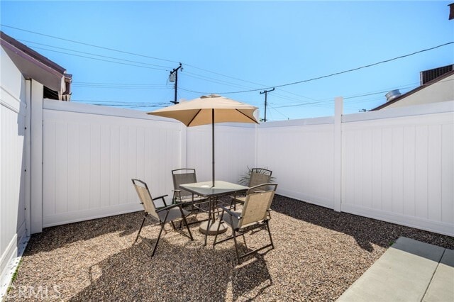 Building Photo - 612 N 4th St