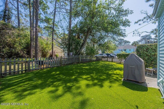 Building Photo - 127 Sand Castle Way