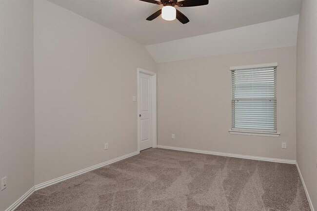 Building Photo - 142 Moon Dance Ct