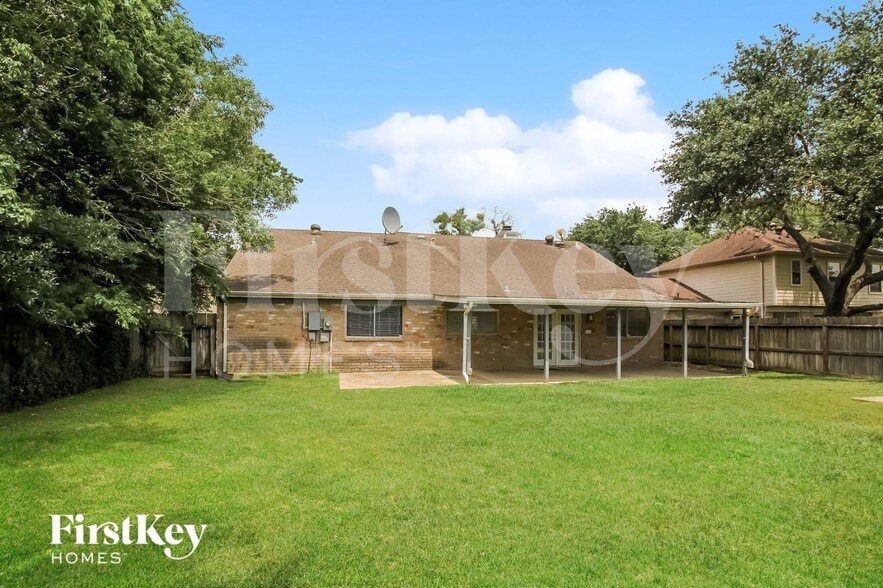 Building Photo - 12123 Flaxen Dr